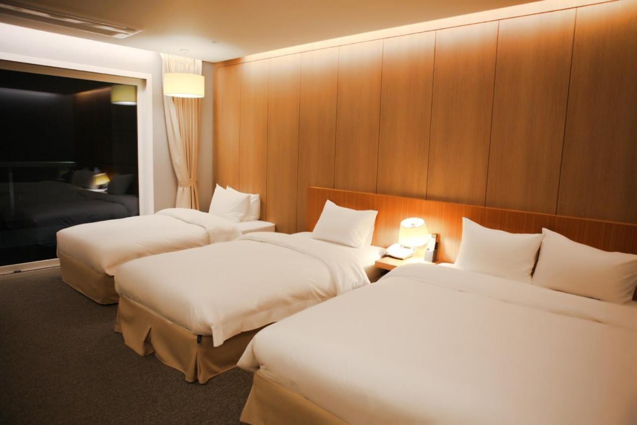 Incheon Stay Hotel Экстерьер фото