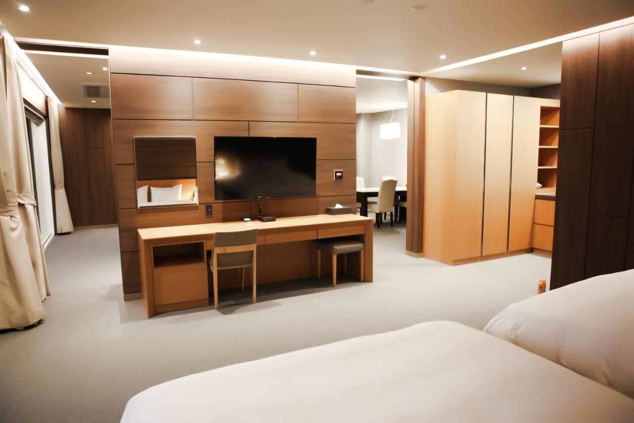 Incheon Stay Hotel Экстерьер фото