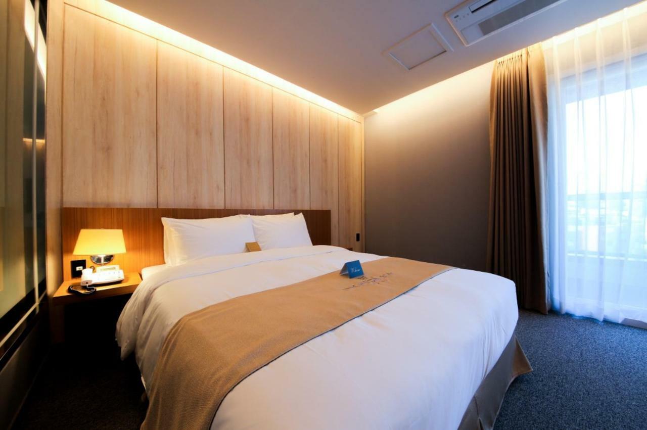 Incheon Stay Hotel Экстерьер фото
