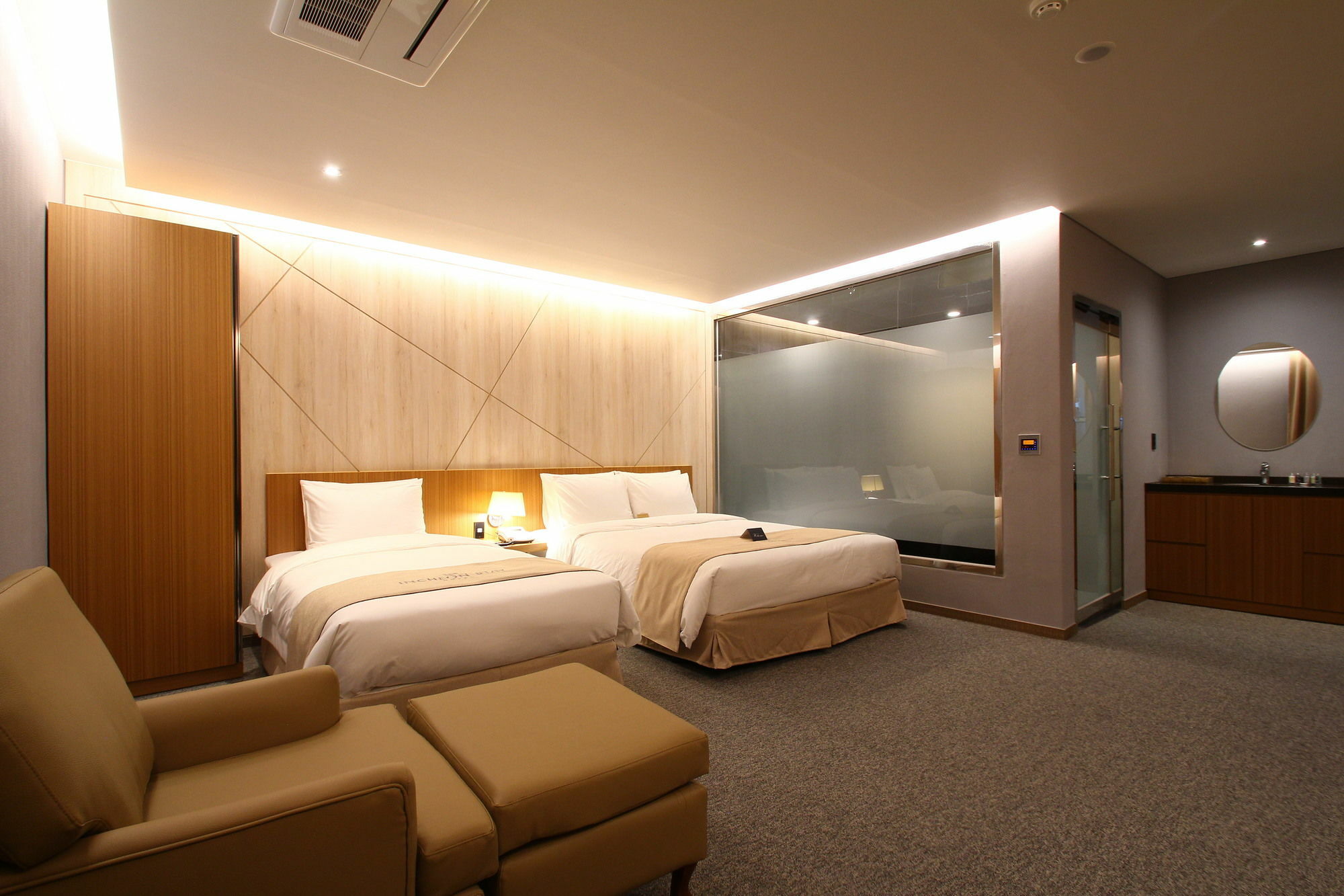 Incheon Stay Hotel Экстерьер фото