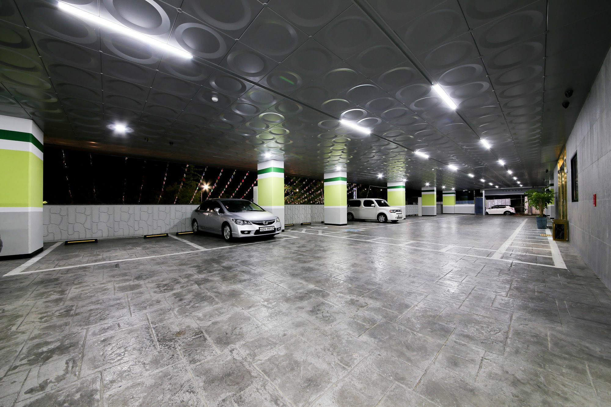 Incheon Stay Hotel Экстерьер фото