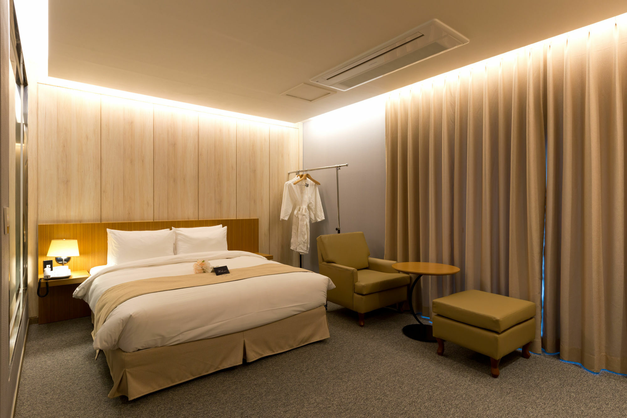 Incheon Stay Hotel Экстерьер фото