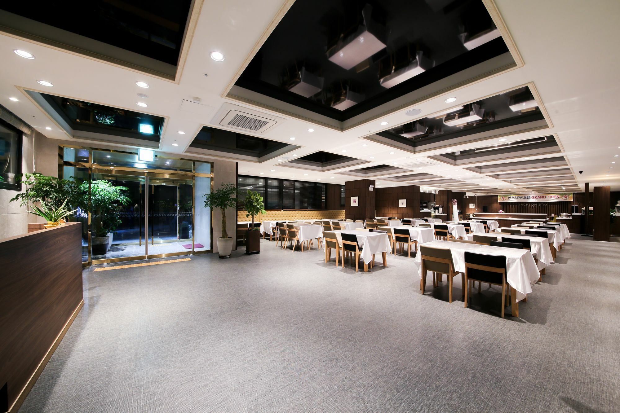 Incheon Stay Hotel Экстерьер фото