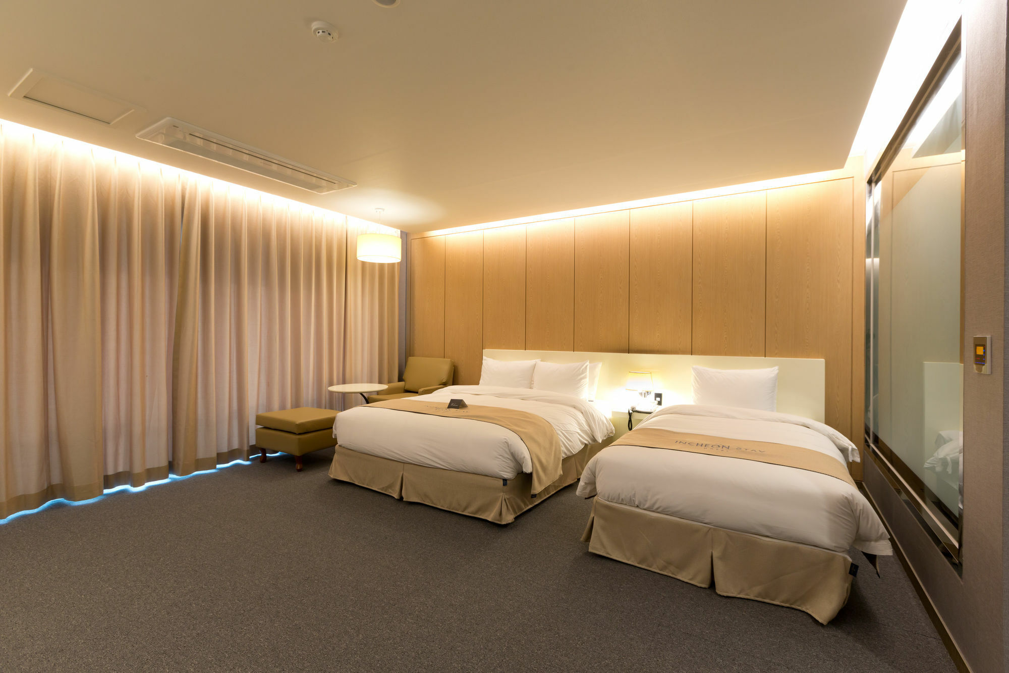 Incheon Stay Hotel Экстерьер фото